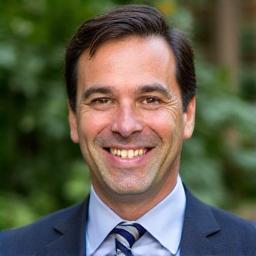 Dr. Rafael Santos